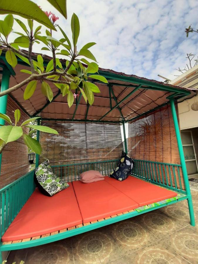 Inni Homestay Маланг Екстериор снимка